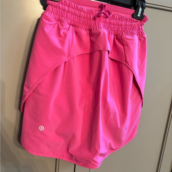 Lululemon Hotty Hot High-Rise Skirt *Long Sonic Pink SZ : 4 - Picture 5 of 6